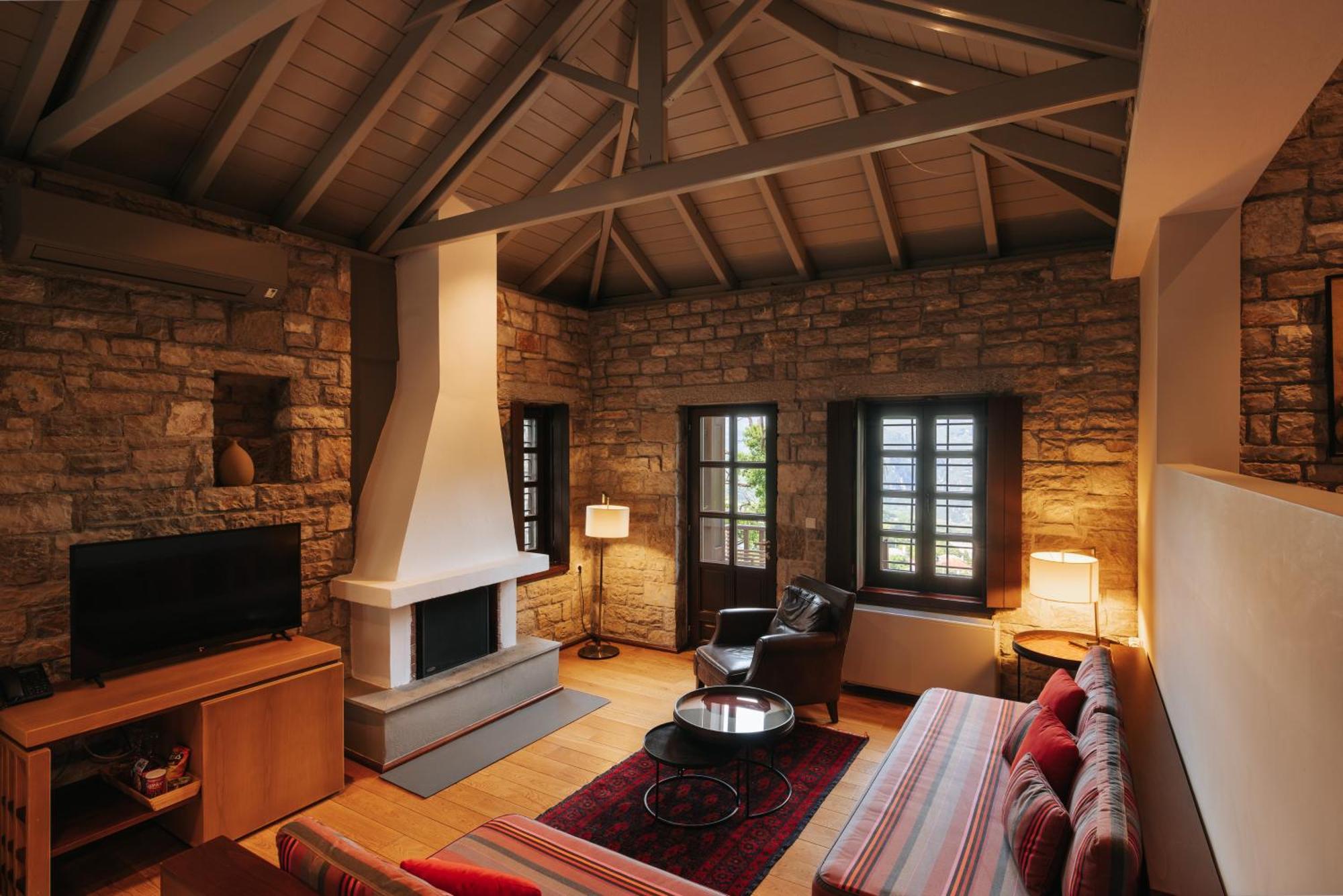 Aristi Mountain Resort Ngoại thất bức ảnh