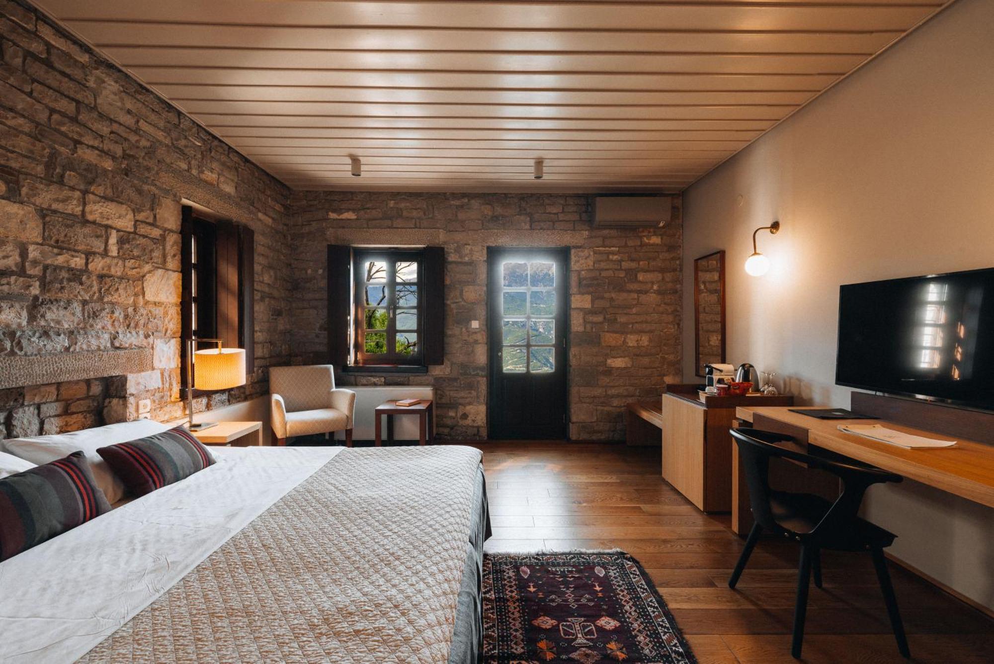 Aristi Mountain Resort Ngoại thất bức ảnh