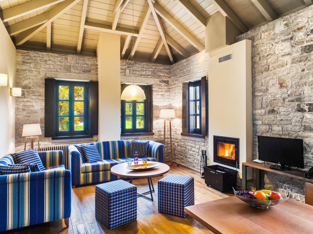 Aristi Mountain Resort Ngoại thất bức ảnh